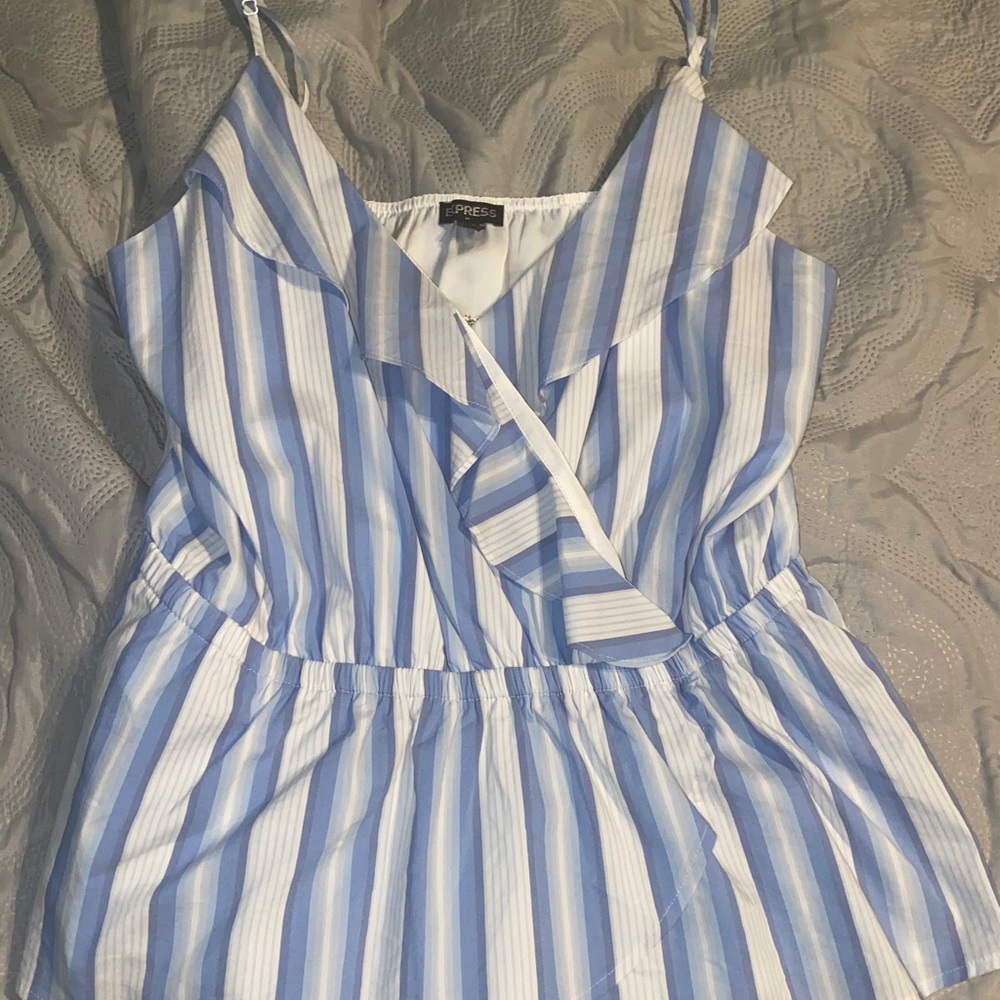 Cute top from express used once